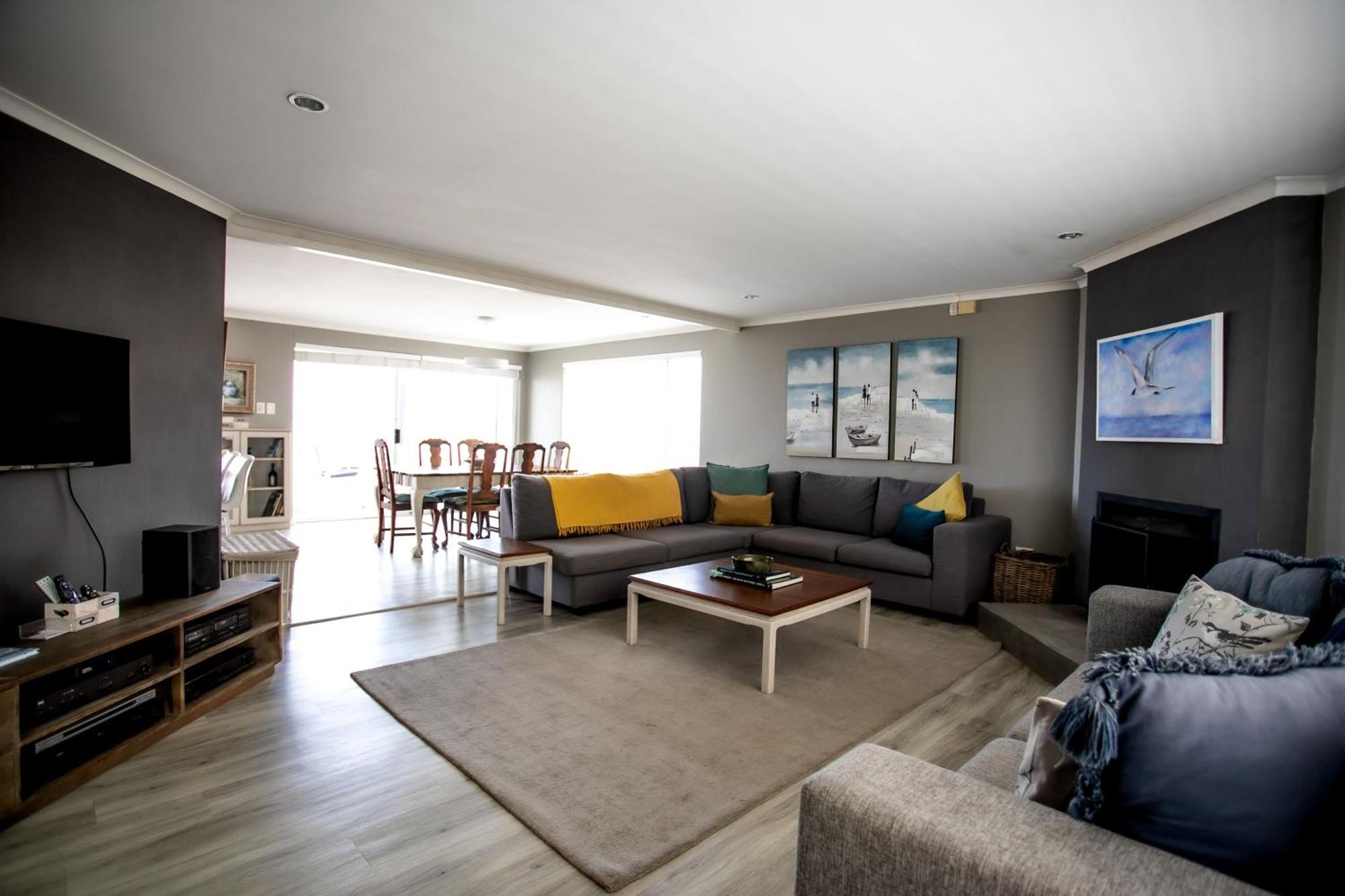 Son & Saffier Villa Hermanus Bagian luar foto